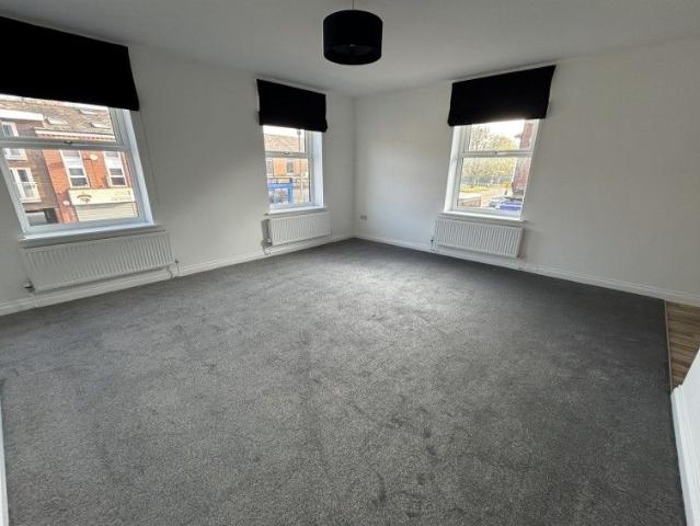 2 Bedroom Apartment Available Arranging tenancy