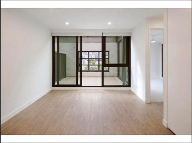 2 Bedroom Apartment Available in West Melbourne Development