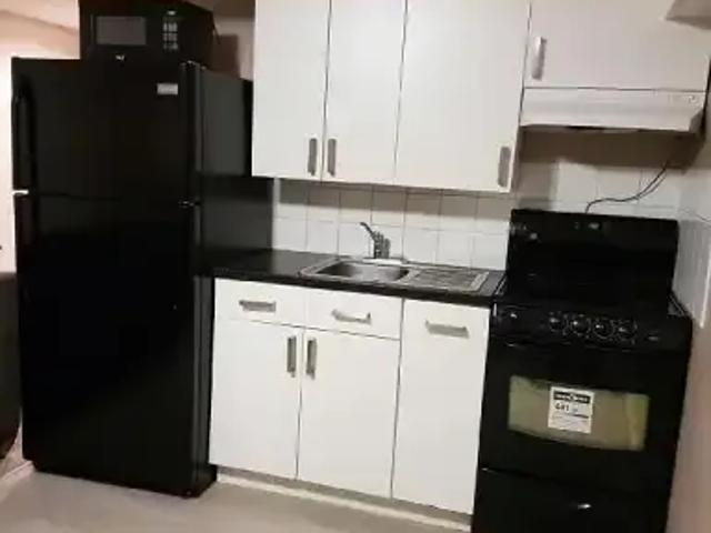 2 Bedroom Apartment Airdrie AB 104535535