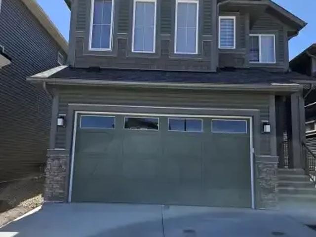 2 Bedroom Apartment Airdrie AB 105185749