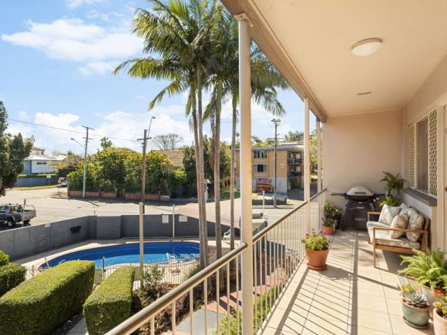 2 Bedroom Apartment Albion QLD 105605795