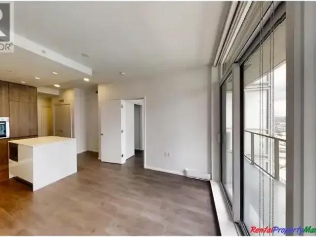 2 Bedroom Apartment Burnaby BC 105198743