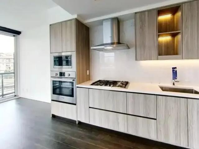 2 Bedroom Apartment Burnaby BC 105327208