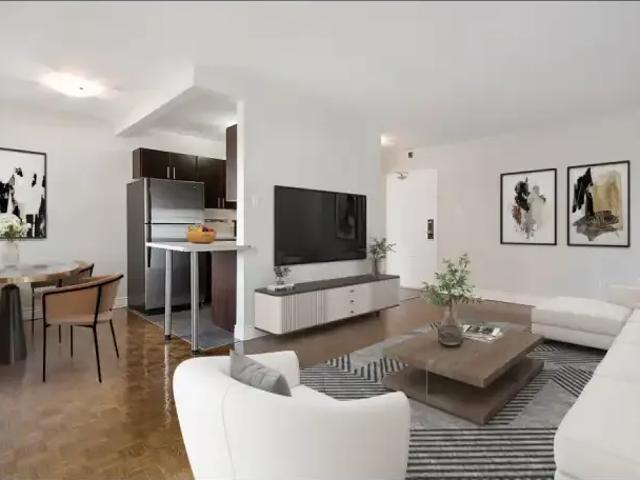 2 Bedroom Apartment Burlington ON 104863940