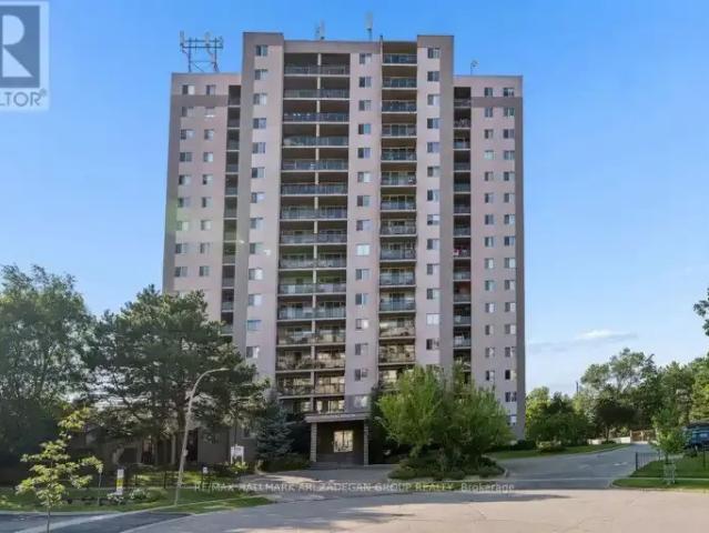 2 Bedroom Apartment Burlington ON 104888909