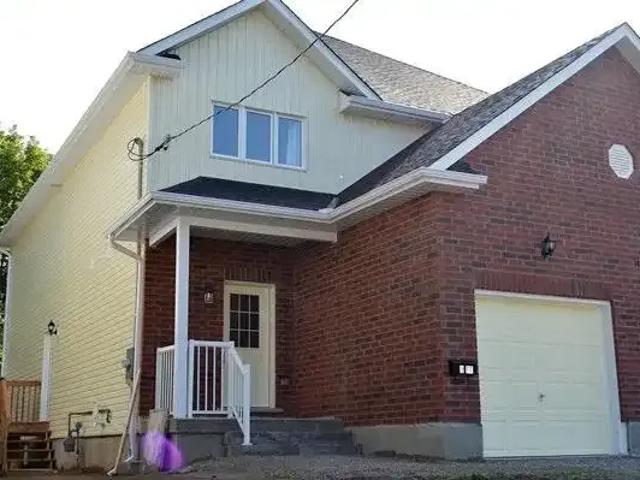 2 Bedroom Apartment Barrie ON 104142506