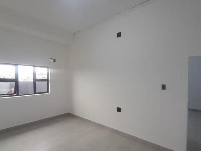 2 Bedroom Apartment Block To Let in Arena Park