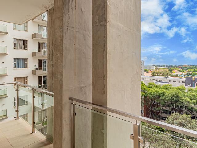2 Bedroom Apartment Block To Let in Rosebank