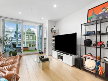 2 Bedroom Apartment Brighton VIC 102277461