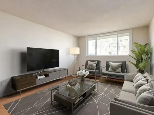 2 Bedroom Apartment Brooks AB LS104680464