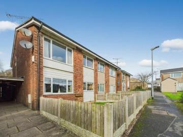 2 Bedroom Apartment Cumbria Cumbria 98503571