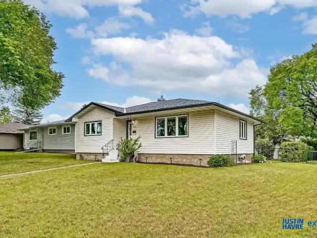 2 Bedroom Apartment Calgary AB 104506858
