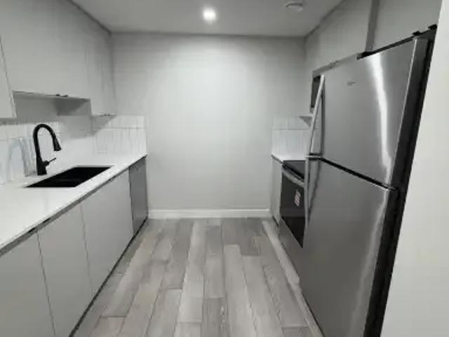 2 Bedroom Apartment Calgary AB 104506877