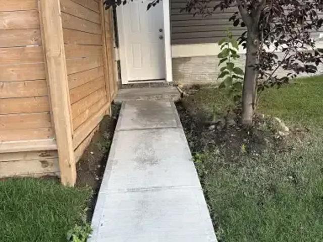 2 Bedroom Apartment Calgary AB 104506873