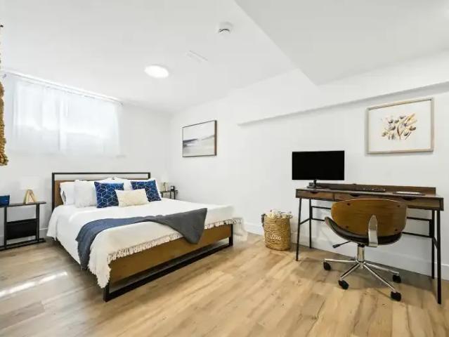 2 Bedroom Apartment Calgary AB 104597894