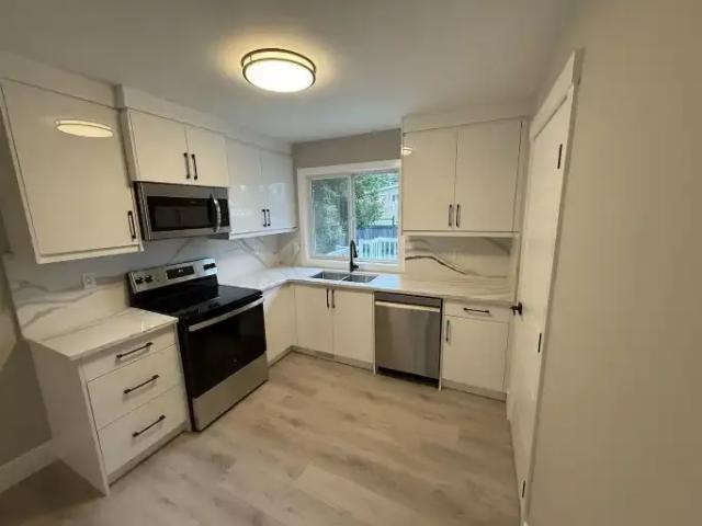 2 Bedroom Apartment Calgary AB 104638428