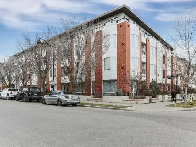 2 Bedroom Apartment Calgary AB 104710991