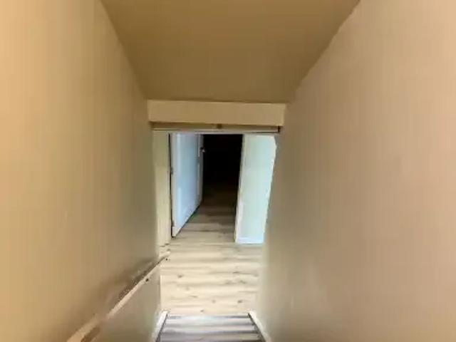2 Bedroom Apartment Calgary AB 104863965