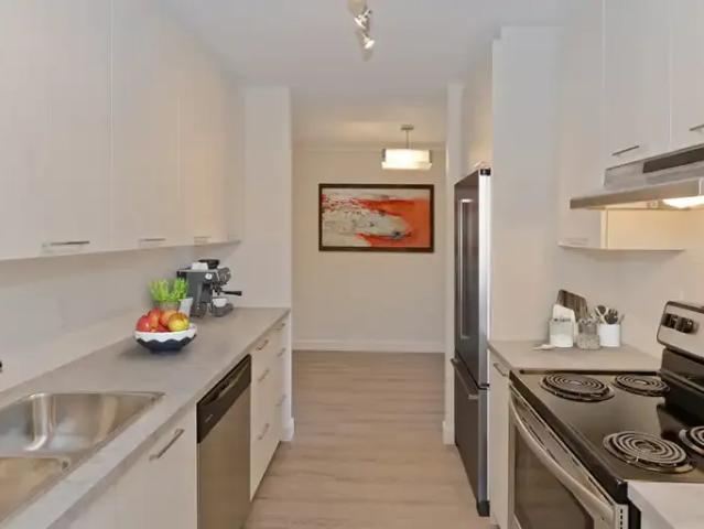 2 Bedroom Apartment Calgary AB 104875505