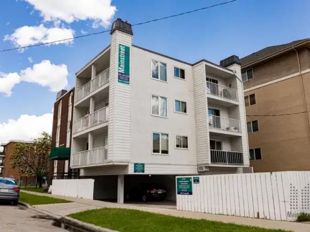 2 Bedroom Apartment Calgary AB 104875679