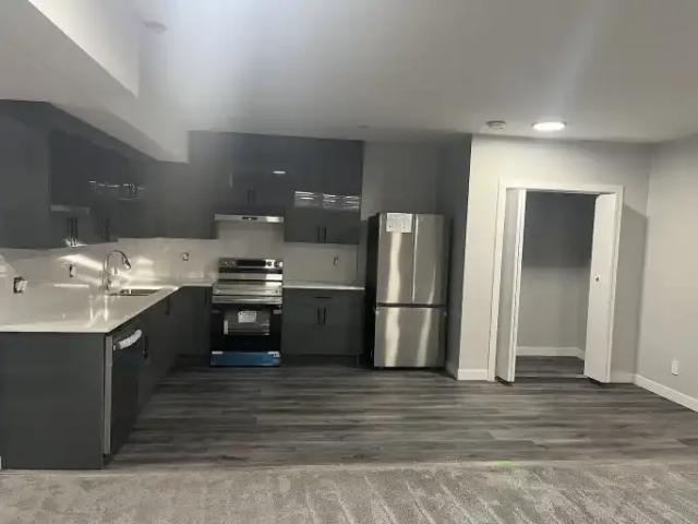 2 Bedroom Apartment Calgary AB 104888606