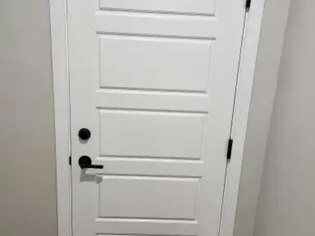 2 Bedroom Apartment Calgary AB 104894791
