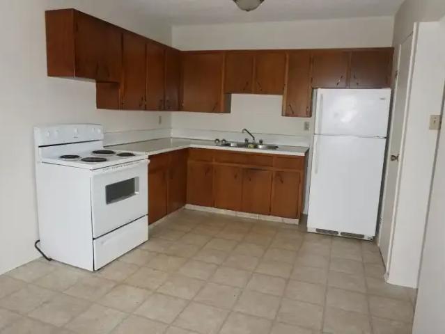2 Bedroom Apartment Calgary AB 104895017