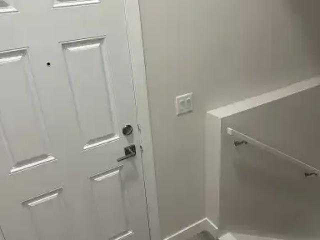 2 Bedroom Apartment Calgary AB 104910055