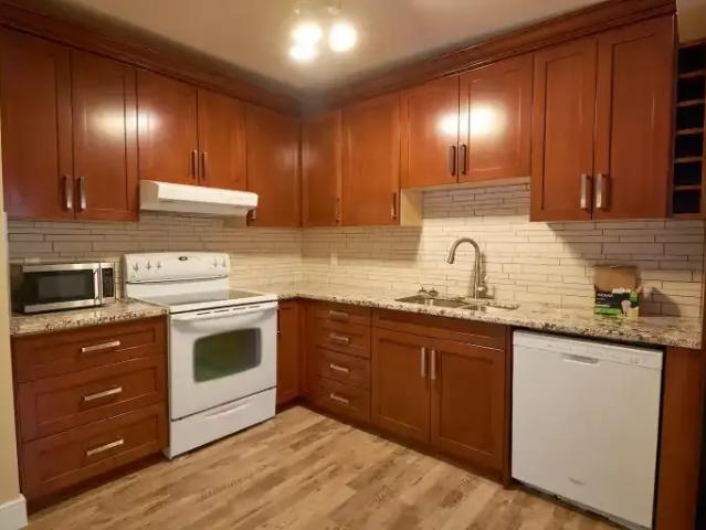 2 Bedroom Apartment Calgary AB 104957317
