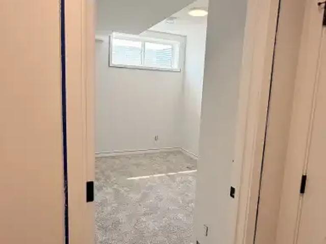 2 Bedroom Apartment Calgary AB 104957453