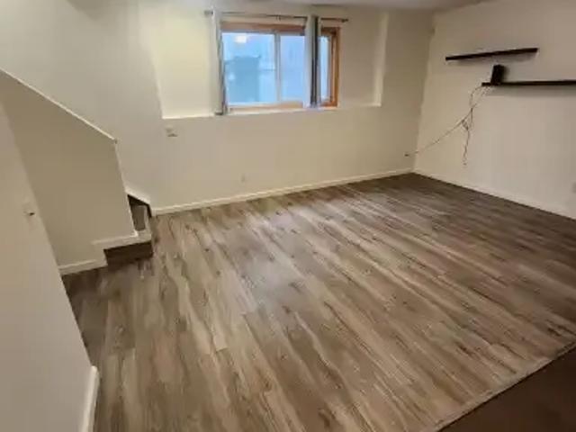 2 Bedroom Apartment Calgary AB 104972677