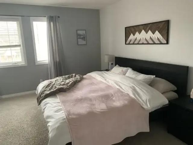 2 Bedroom Apartment Calgary AB 104986106
