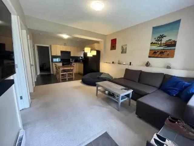2 Bedroom Apartment Calgary AB 104986170