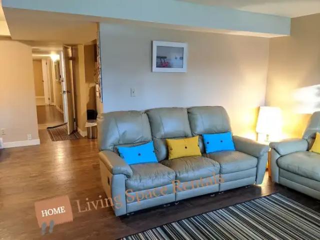 2 Bedroom Apartment Calgary AB 104991110