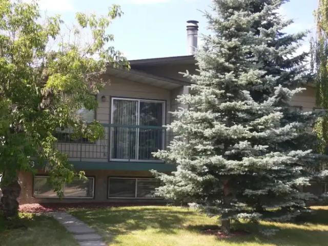 2 Bedroom Apartment Calgary AB 104991483