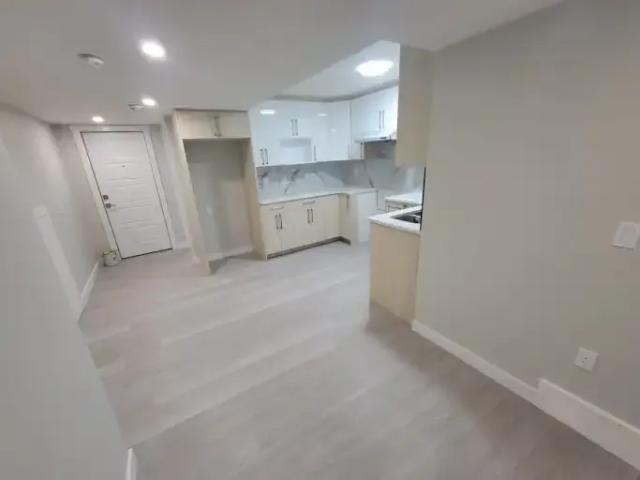 2 Bedroom Apartment Calgary AB 105087802