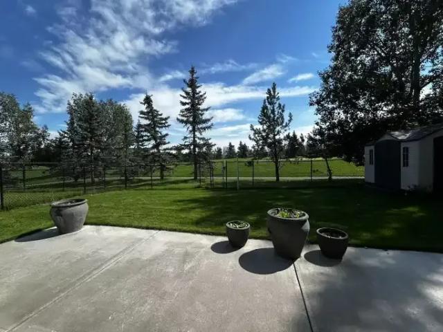 2 Bedroom Apartment Calgary AB 105110877