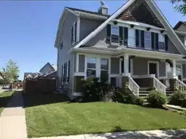 2 Bedroom Apartment Calgary AB 105186033