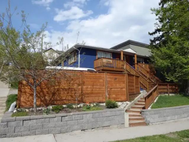 2 Bedroom Apartment Calgary AB 105308655