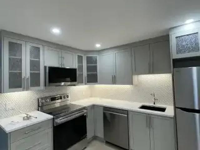 2 Bedroom Apartment Calgary AB 105309097