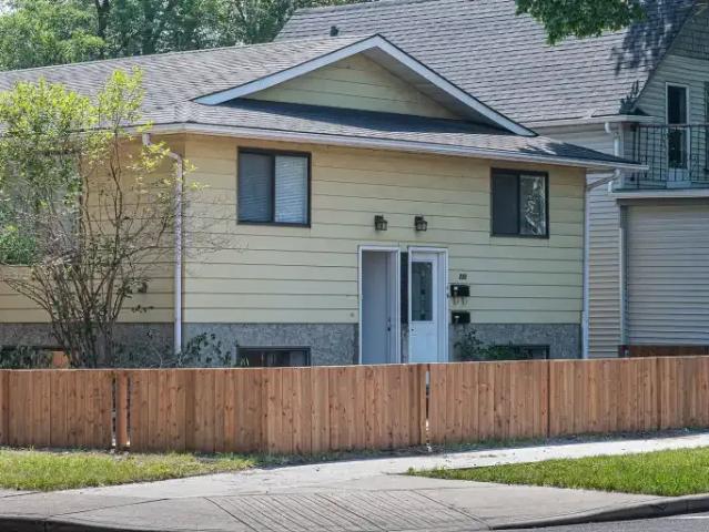 2 Bedroom Apartment Calgary AB 105467089