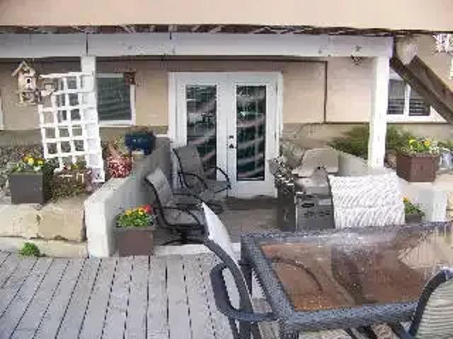 2 Bedroom Apartment Calgary AB 105526358