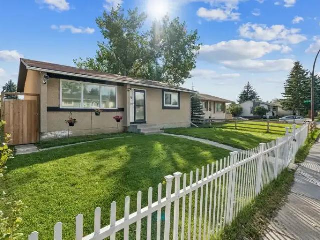 2 Bedroom Apartment Calgary AB 105543632