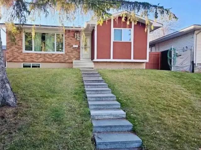 2 Bedroom Apartment Calgary AB 105565597