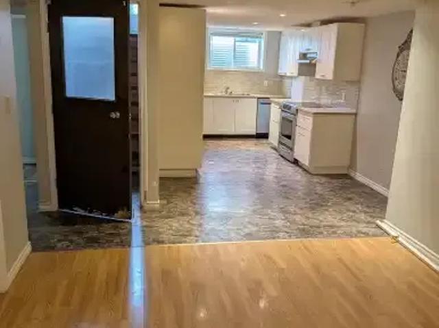 2 Bedroom Apartment Calgary AB 105565599