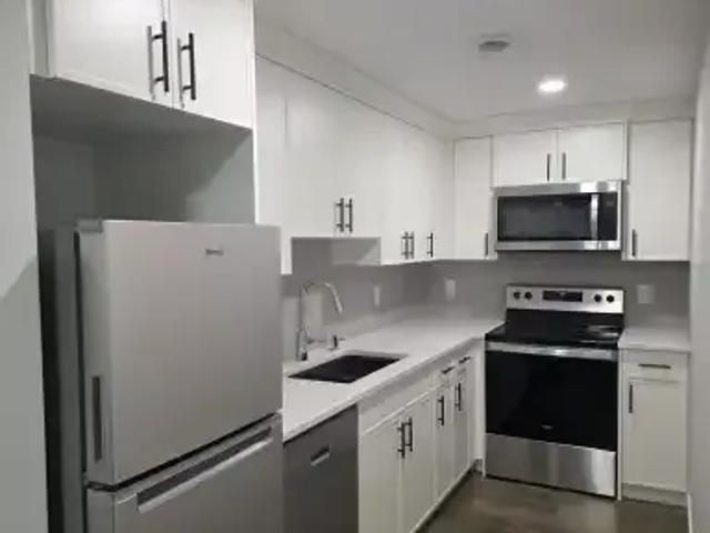 2 Bedroom Apartment Calgary AB 105623493