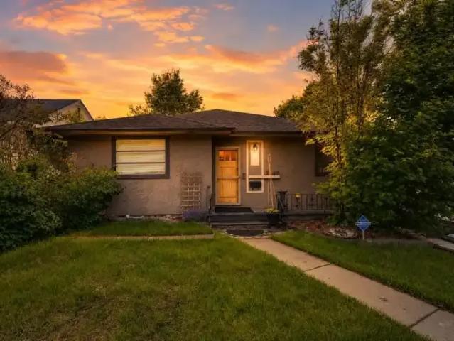 2 Bedroom Apartment Calgary AB 105973409