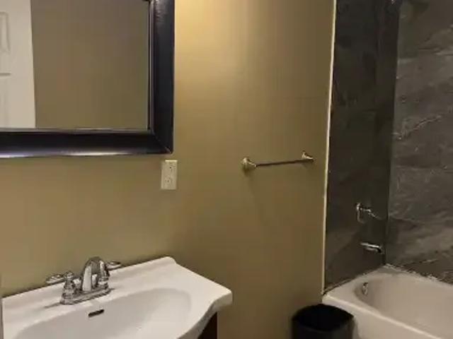 2 Bedroom Apartment Calgary AB 106095872