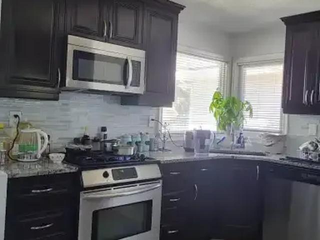 2 Bedroom Apartment Calgary AB 106181461