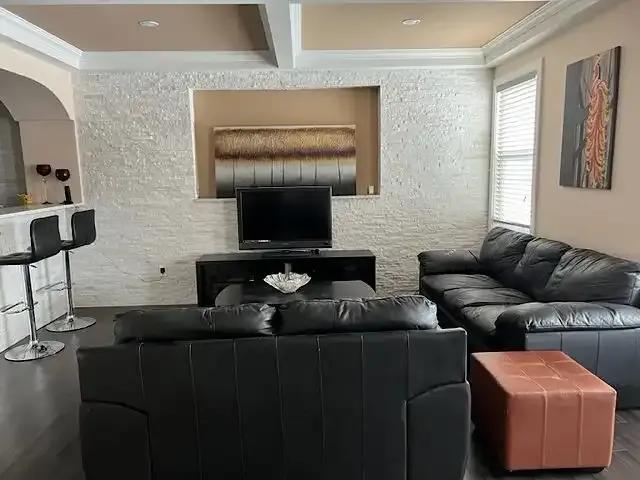 2 Bedroom Apartment Calgary AB 106247961